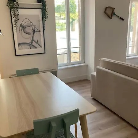 Apartman 1 Proximite Port De Commerce Et Gare Sncf Breszt